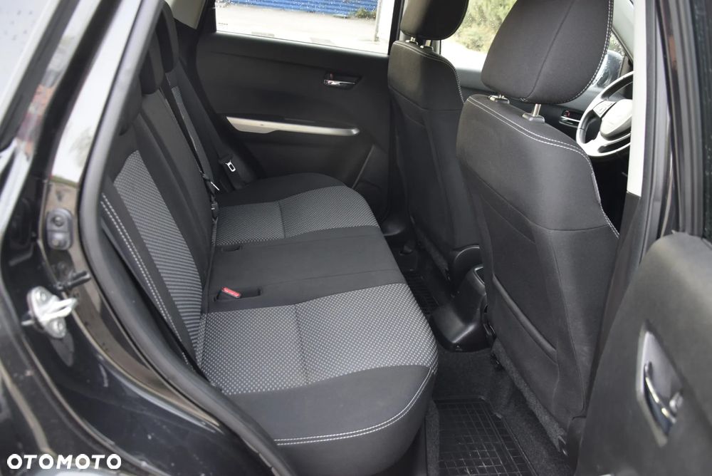 Suzuki Vitara - 22