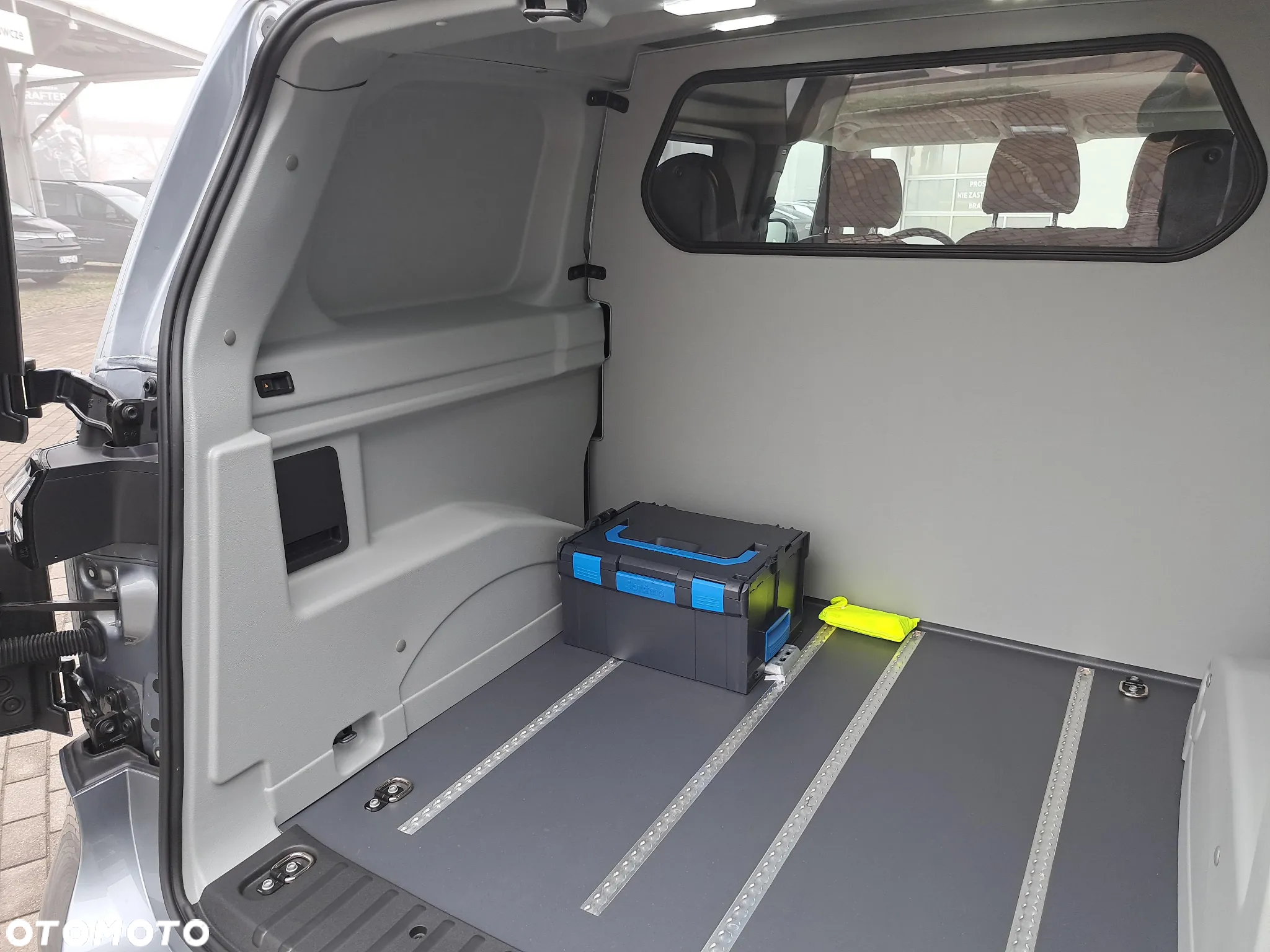Volkswagen ID.BUZZ Cargo - 9