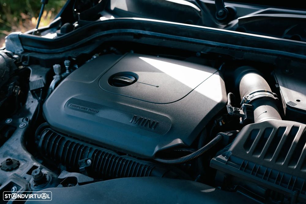 MINI Cabrio John Cooper Works Auto Desportiva - 30