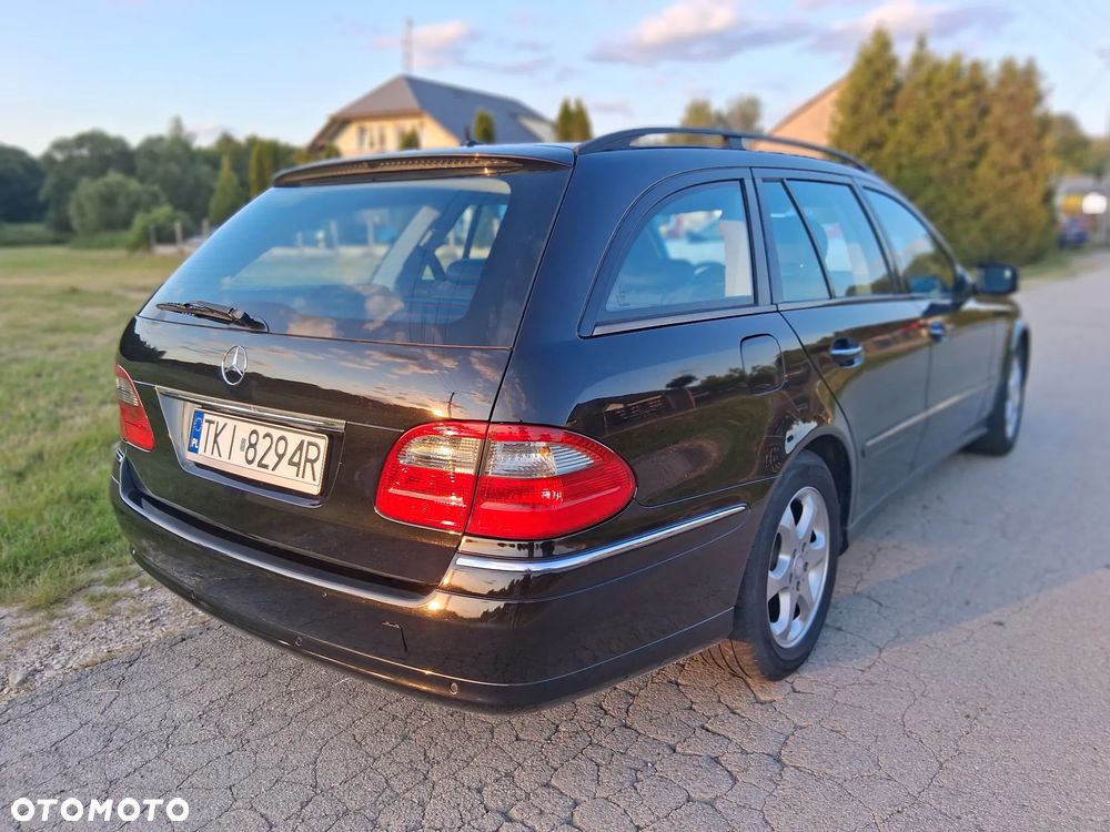Mercedes-Benz Klasa E - 19