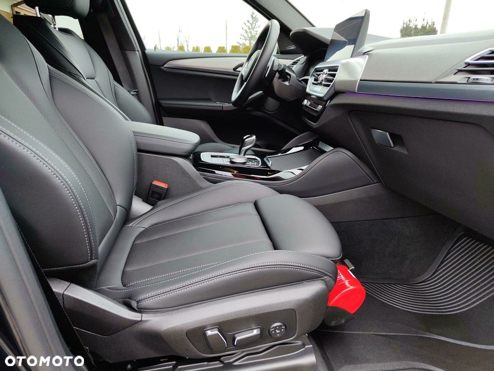 BMW X4 xDrive20d mHEV M Sport sport - 27