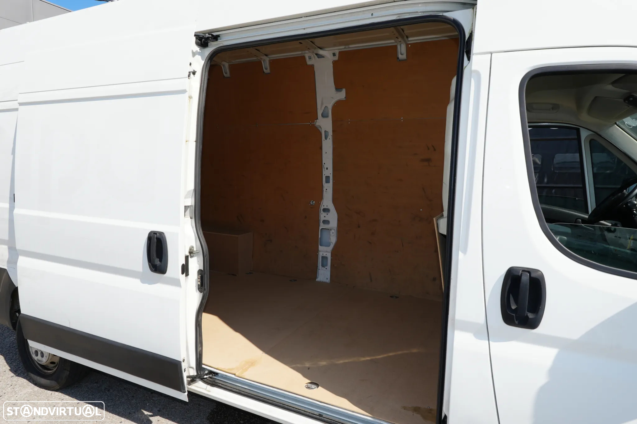 Peugeot Boxer L3H3 2.2BlueHDI 120cv - 8