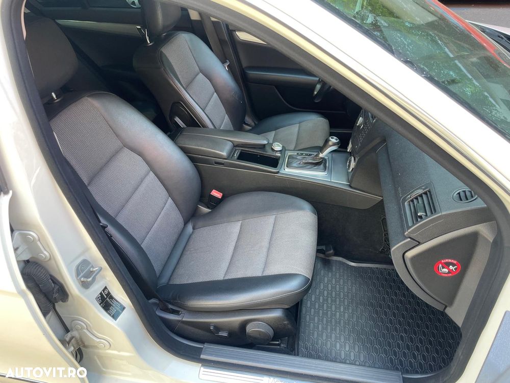 Mercedes-Benz C - 7