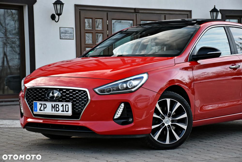 Hyundai i30 1.0 T-GDI Connect & Go - 12
