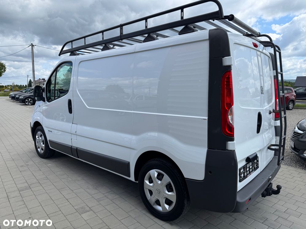 Renault Trafic - 11