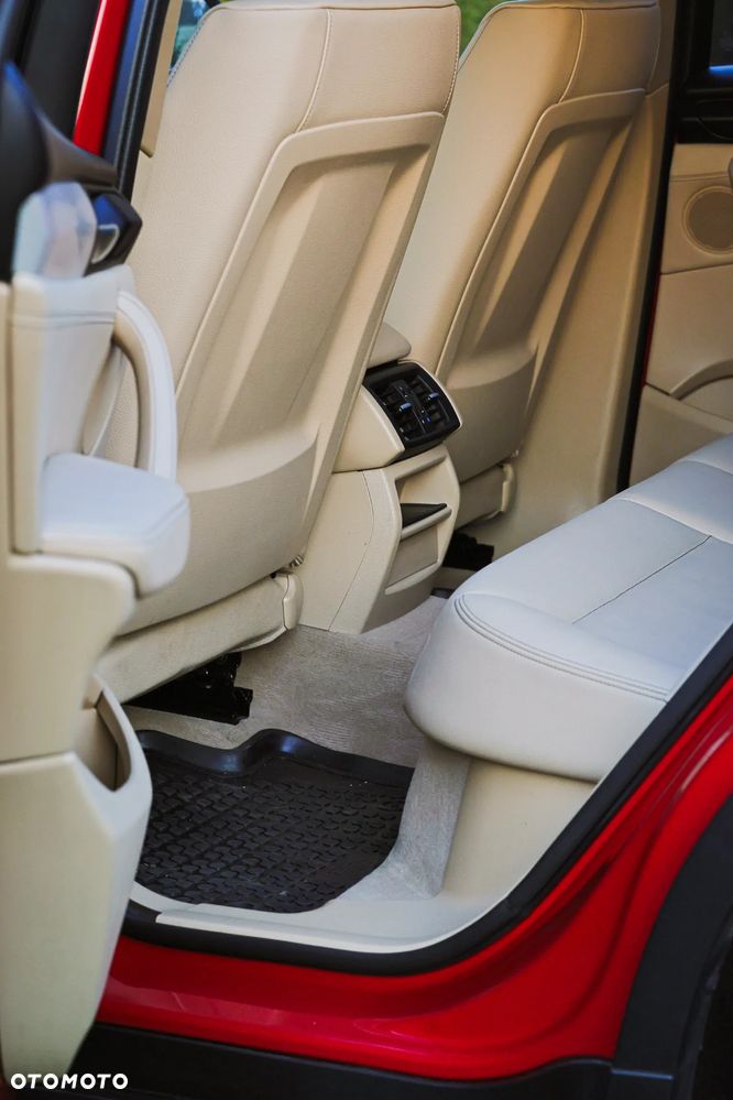 BMW X3 xDrive20d - 23