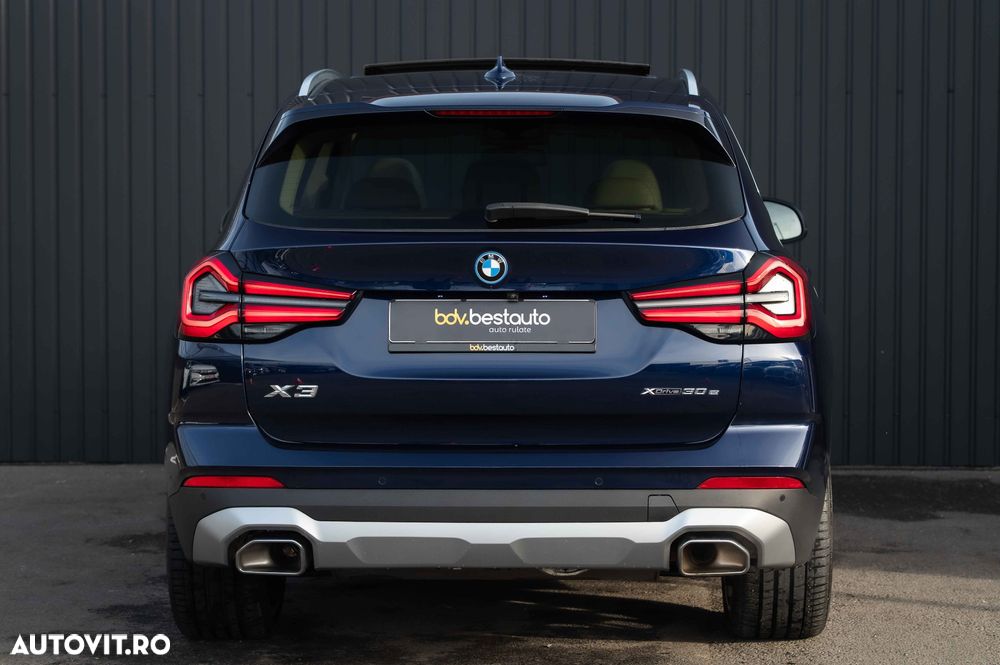 BMW X3 xDrive30e AT PHEV - 10
