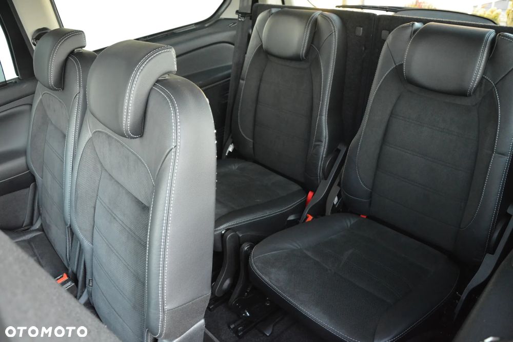 Ford Galaxy 2.2 TDCi Titanium - 28