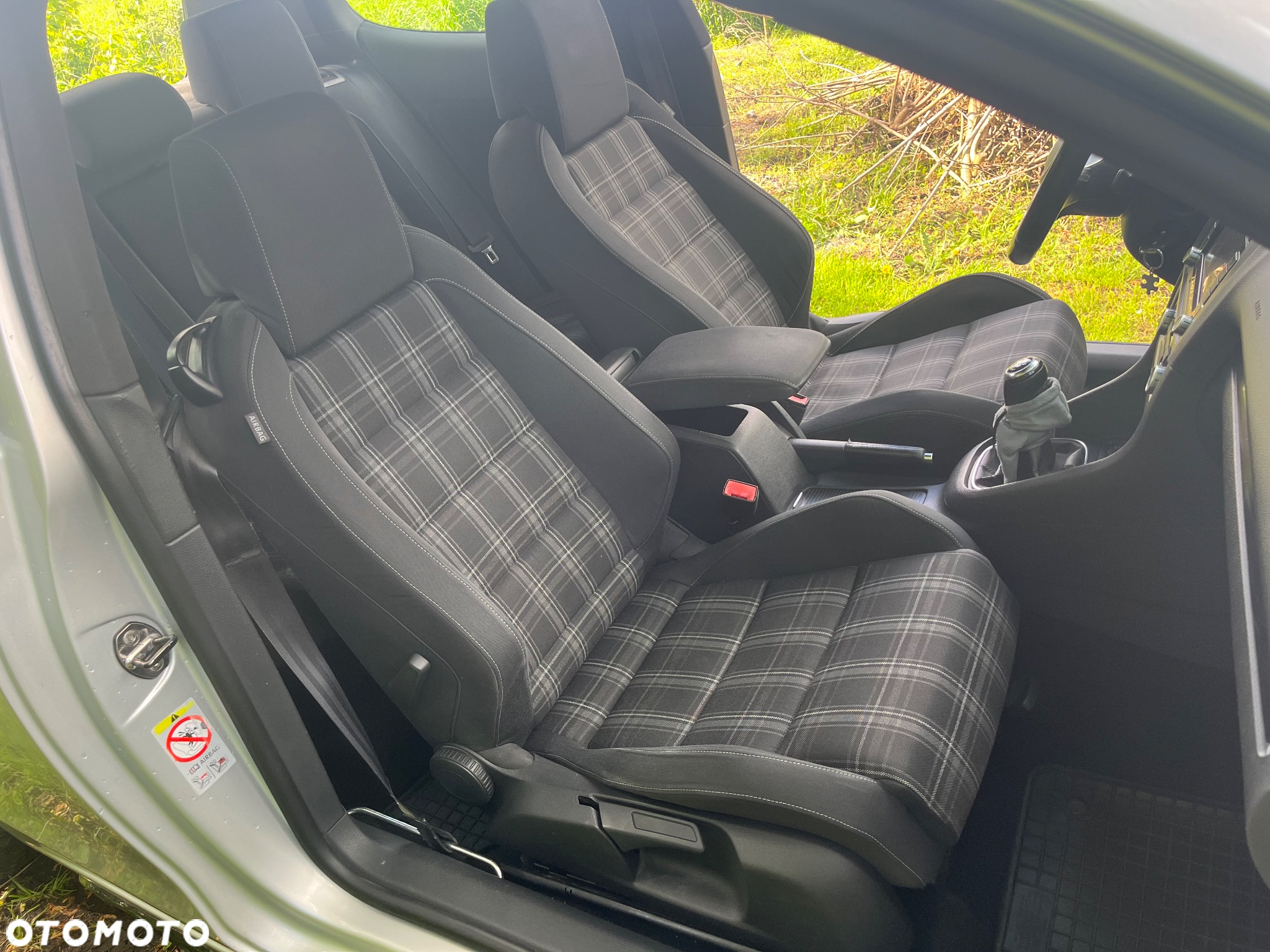 Volkswagen Golf VI 2.0 TDI GTD - 10