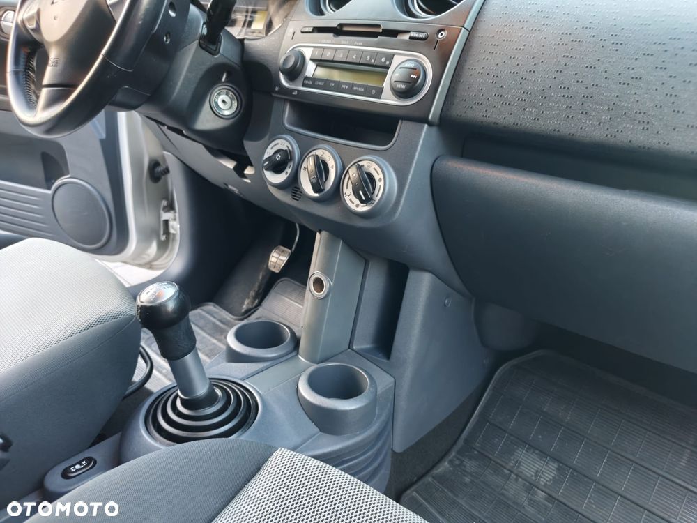 Mitsubishi Colt 1.3 Invite Edition Gold - 30