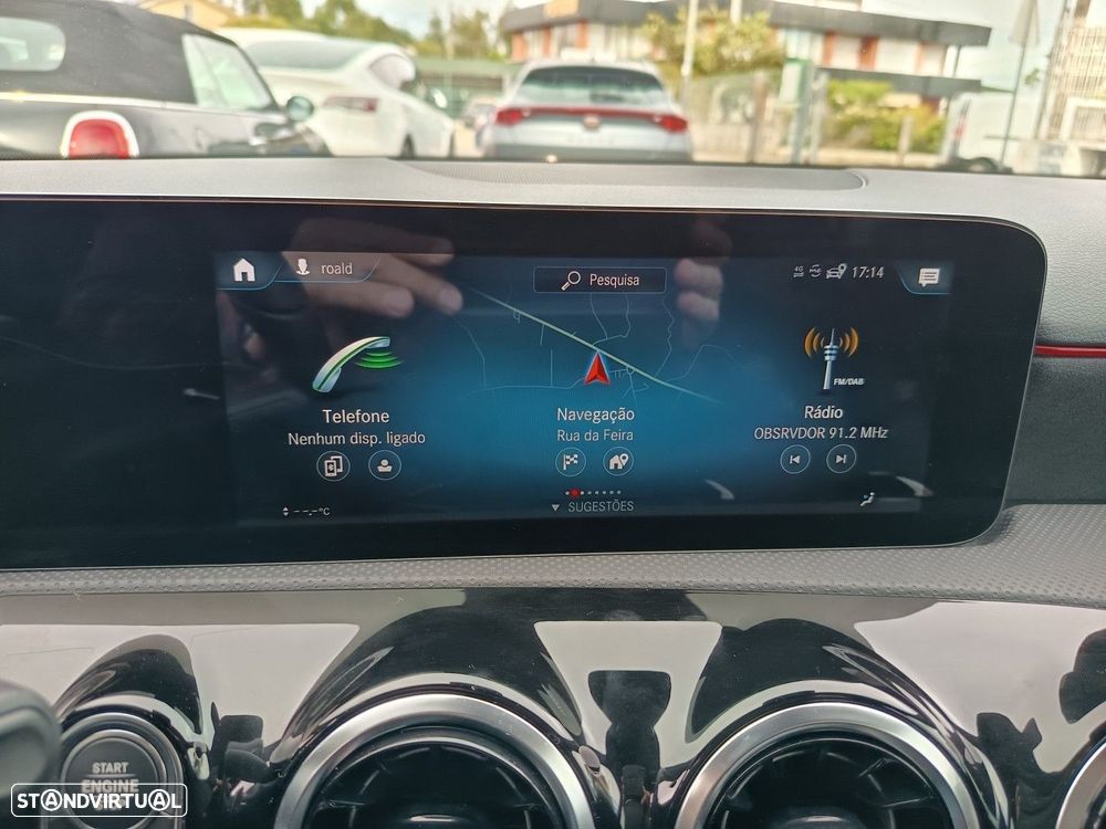 Mercedes-Benz A 200 Limousine d AMG Line Aut. - 24