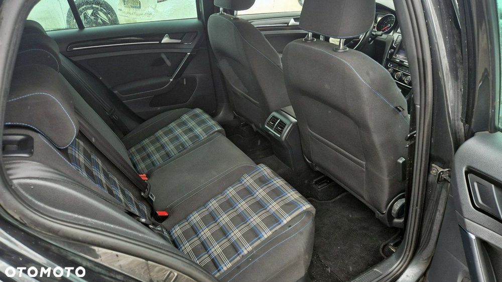 Volkswagen Golf 1.4 TSI Plug-In-Hybrid GTE - 12