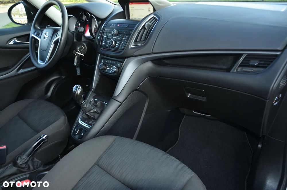 Opel Zafira Tourer 2.0 CDTI Edition - 25