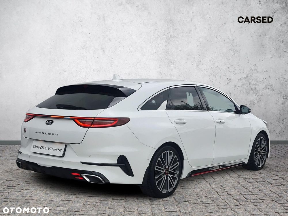 Kia ProCeed - 7