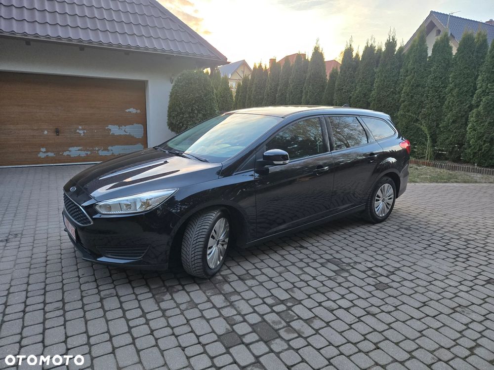 Ford Focus 1.6 TDCi DPF Start-Stopp-System SYNC Edition - 11