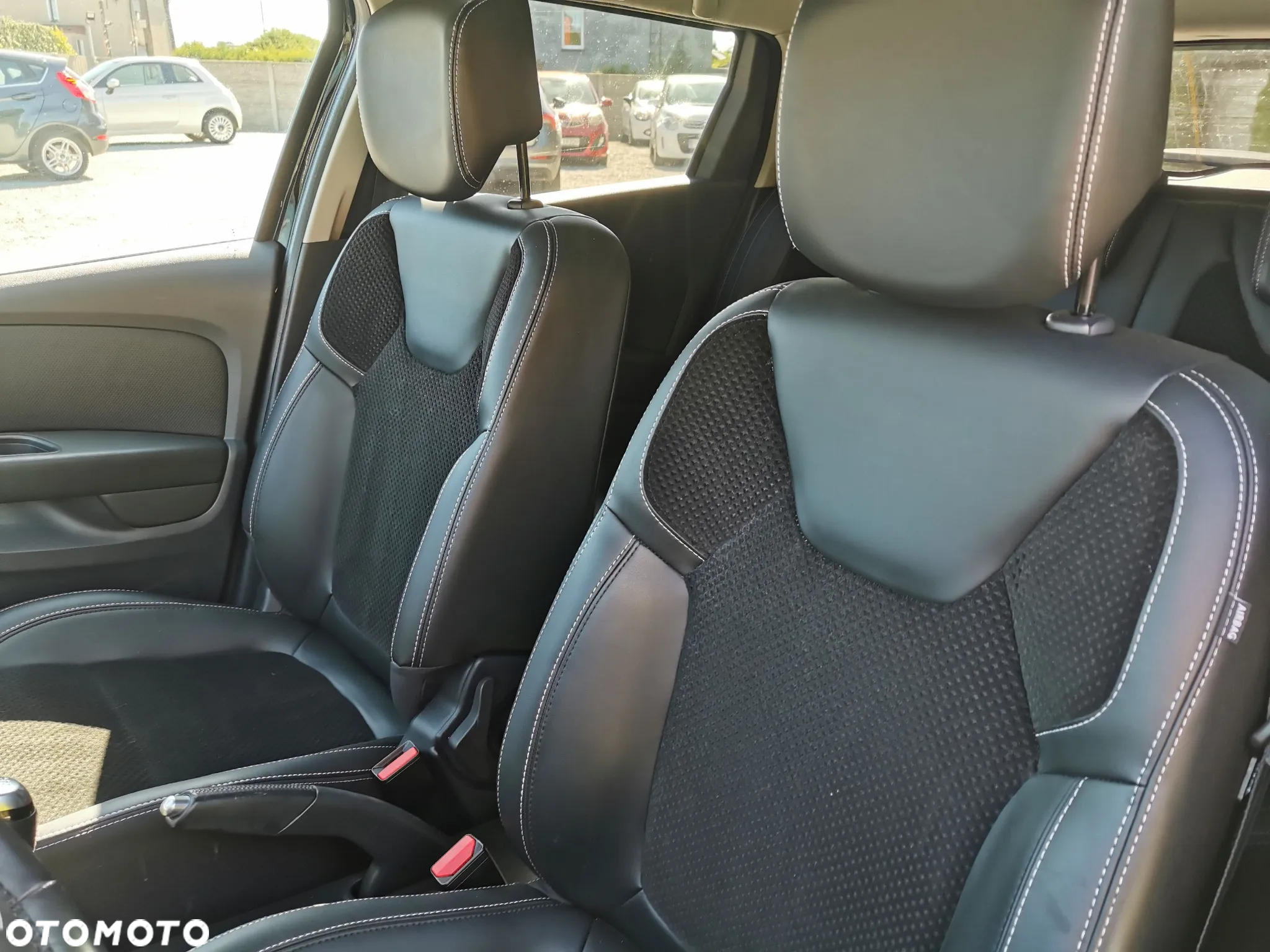 Renault Clio 1.2 Enegry TCe Intens - 24