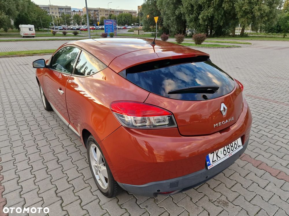 Renault Megane 1.6 16V Dynamique - 4