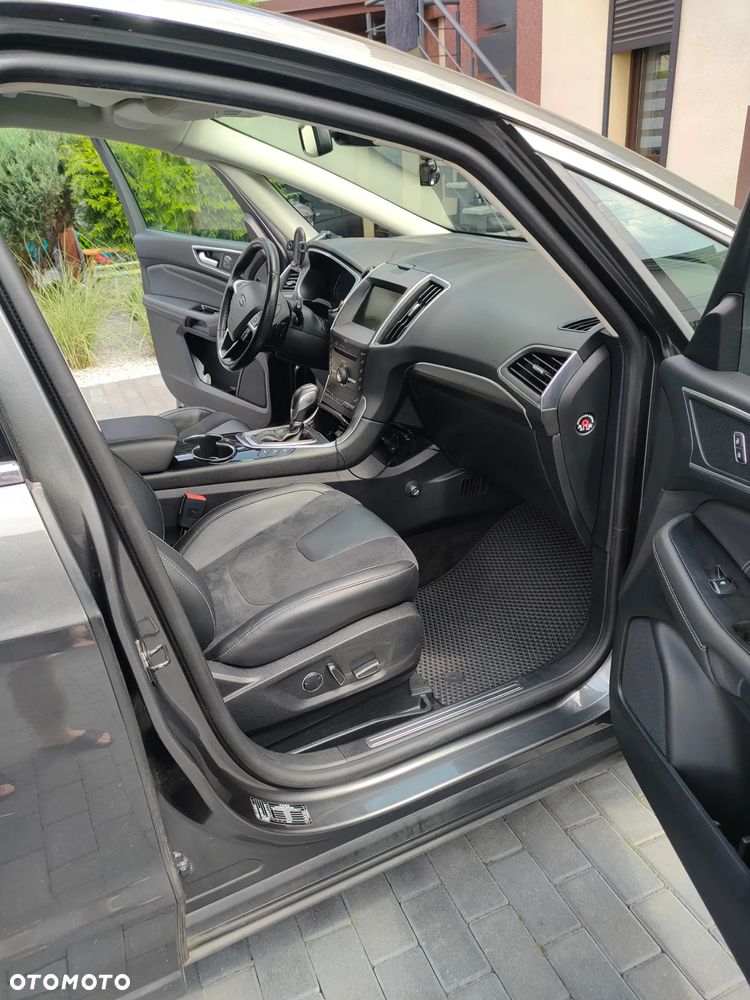 Ford S-Max 2.0 TDCi Titanium PowerShift - 12