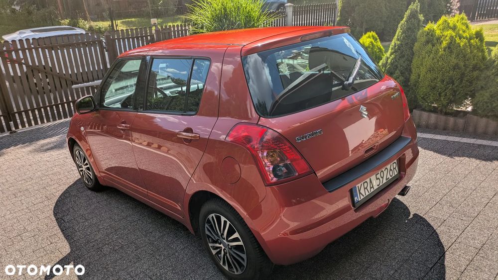 Suzuki Swift - 5