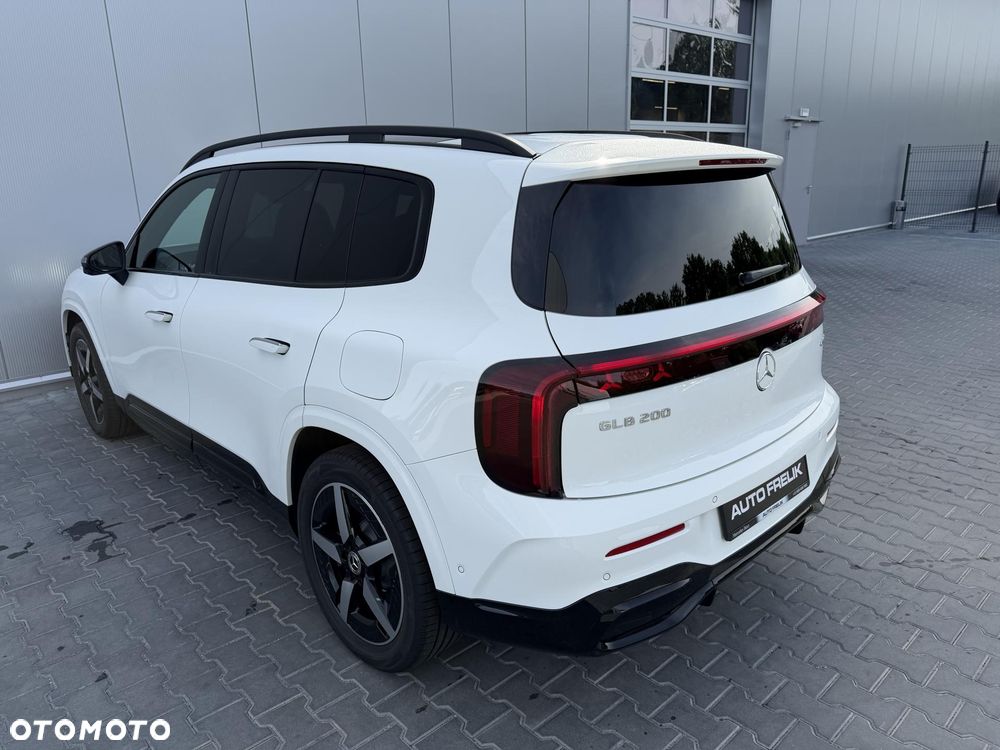 Mercedes-Benz GLB 200 mHEV 4-Matic 8G-eDCT - 9