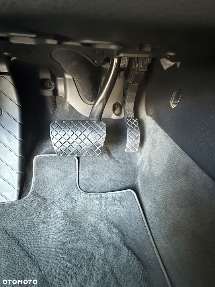 Audi Q5 35 TDI mHEV S Line S tronic - 16