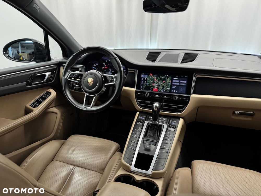 Porsche Macan Standard - 31