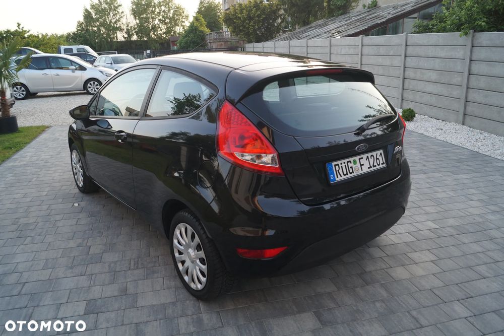 Ford Fiesta 1.25 Champions Edition - 2