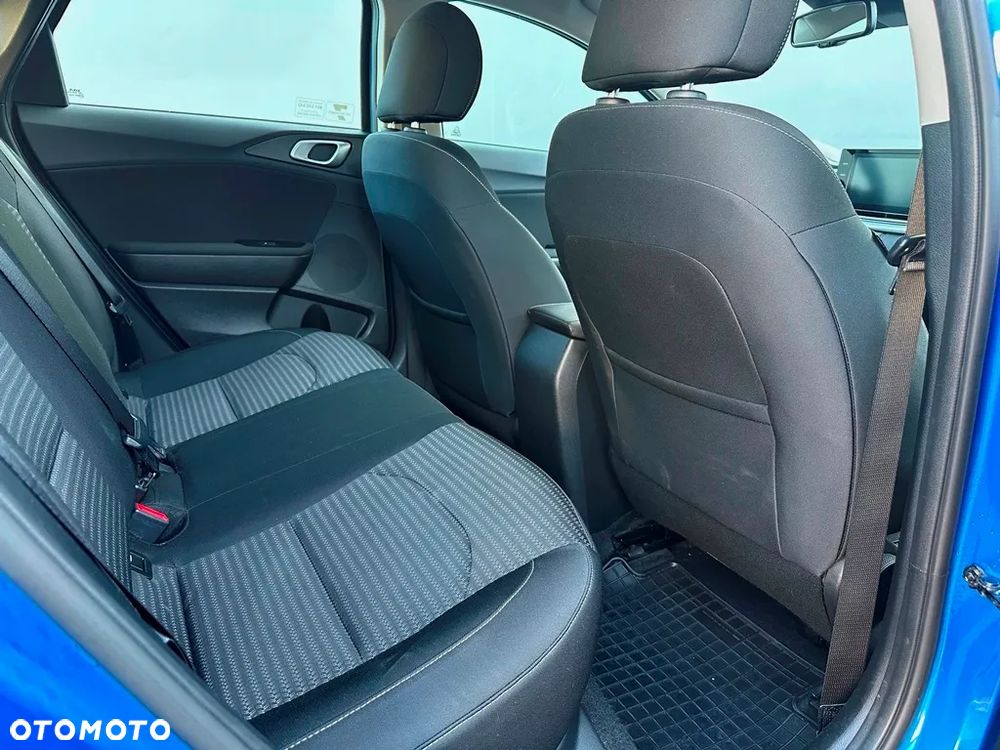 Kia Ceed 1.5 T-GDI M - 25