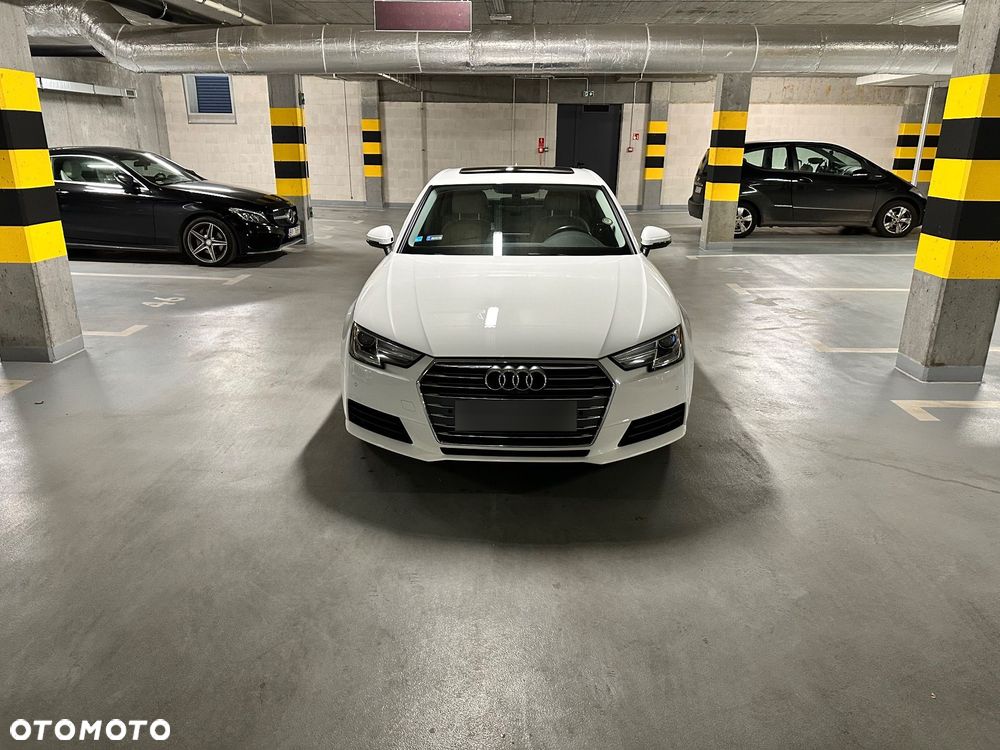 Audi A4 Limousine - 20