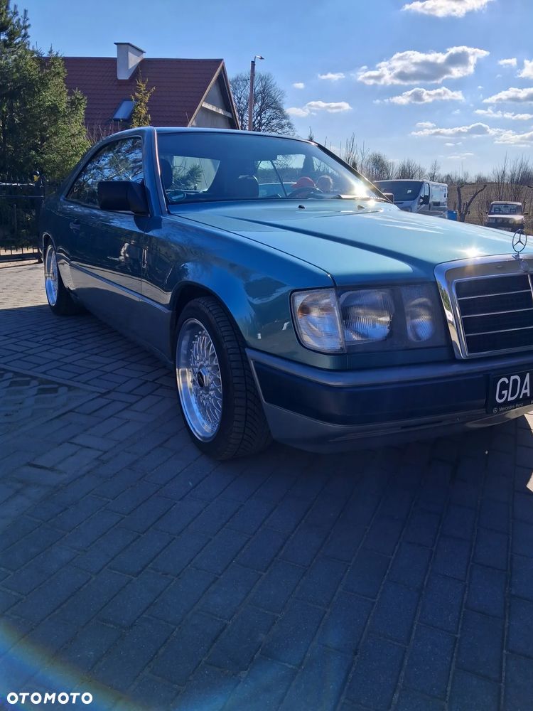 Mercedes-Benz W124 (1984-1993) - 1