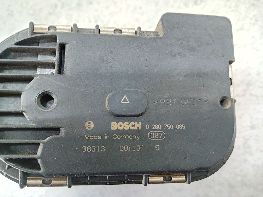 PRZEPUSTNICA CITROEN C3 I PLURIEL 0280750085  BOSCH 1.6 16V - 2