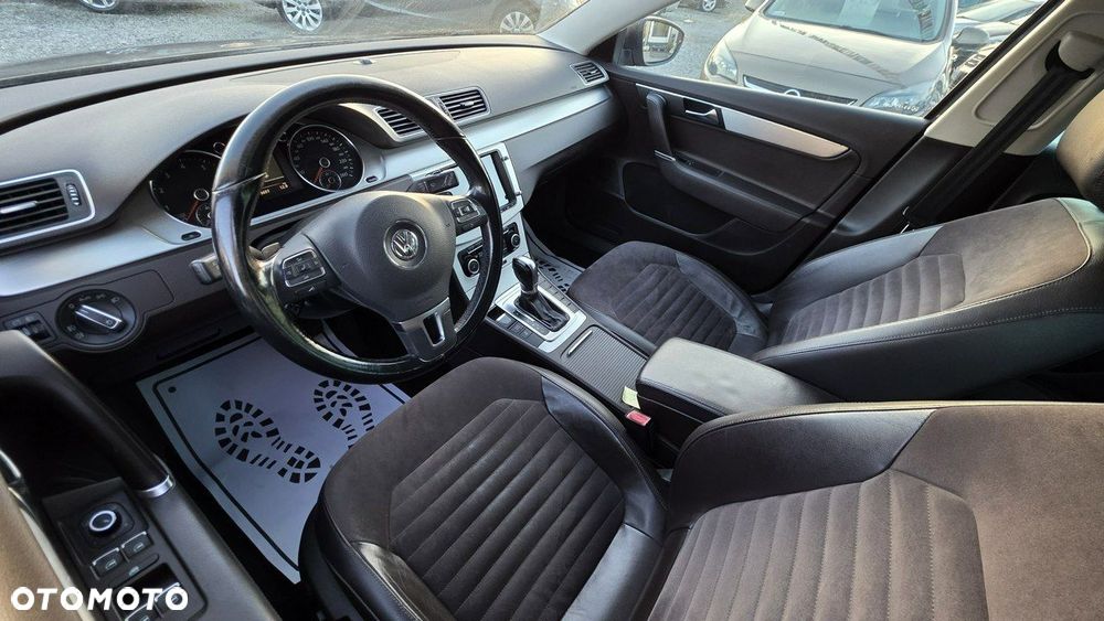 Volkswagen Passat - 20