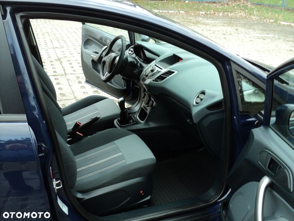 Ford Fiesta 1.25 Champions Edition - 13