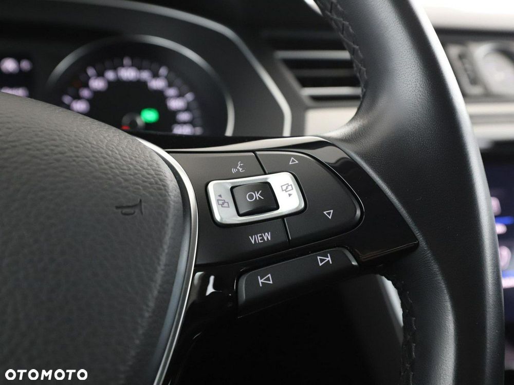 Volkswagen Arteon 2.0 TDI SCR DSG - 33