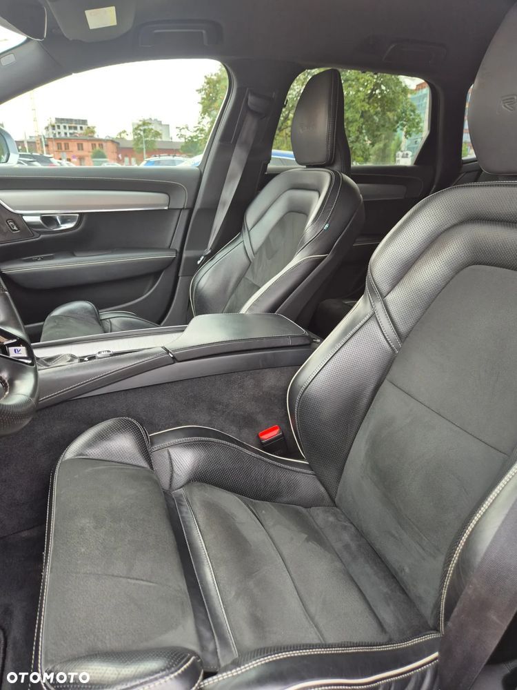 Volvo V90 T6 AWD R-Desgin - 8