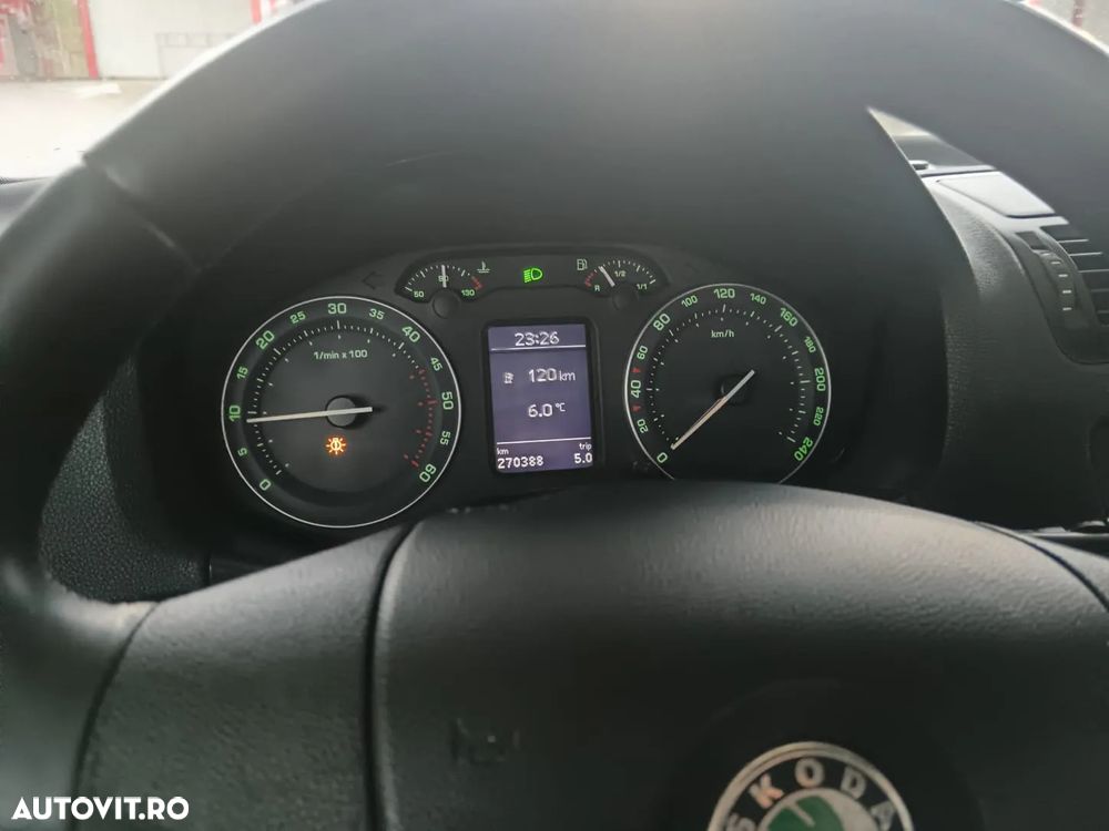 Skoda Octavia - 20
