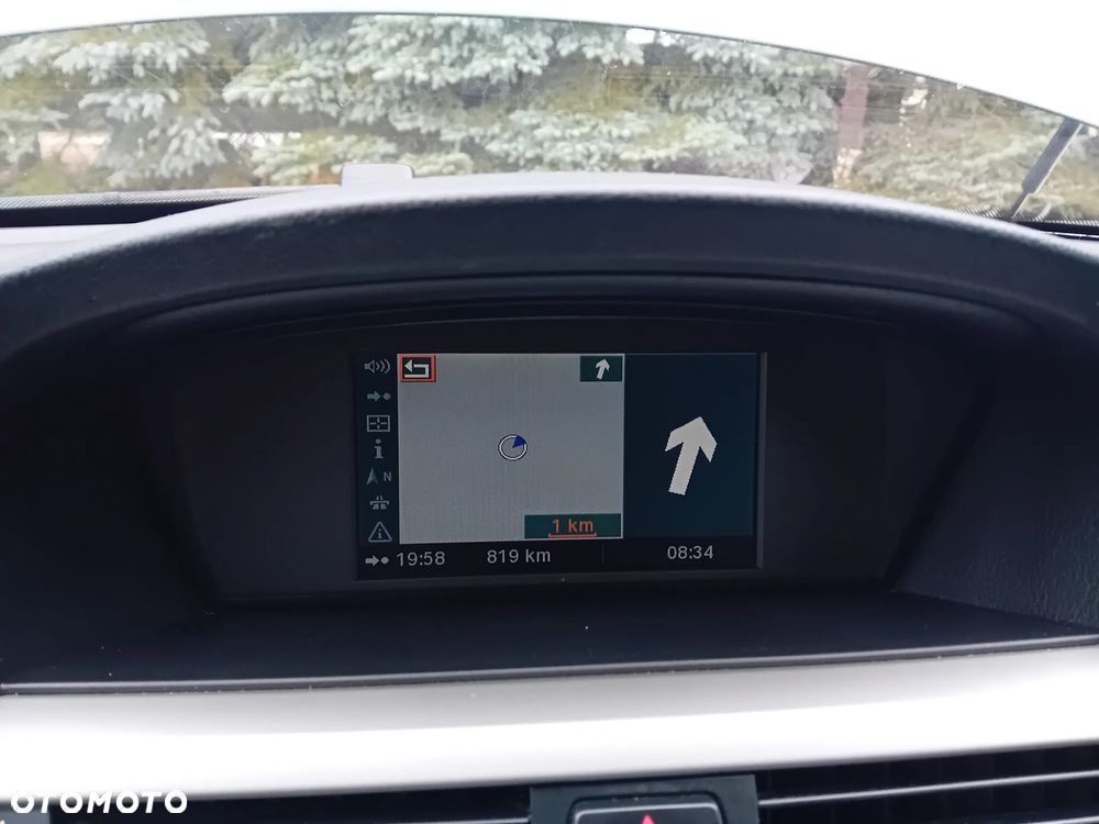 BMW Seria 3 318i Edition Exclusive - 9