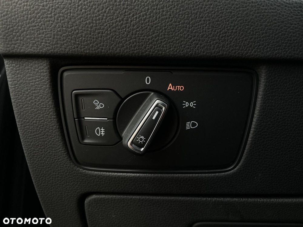 Volkswagen Arteon 2.0 TSI 4Motion R DSG - 29