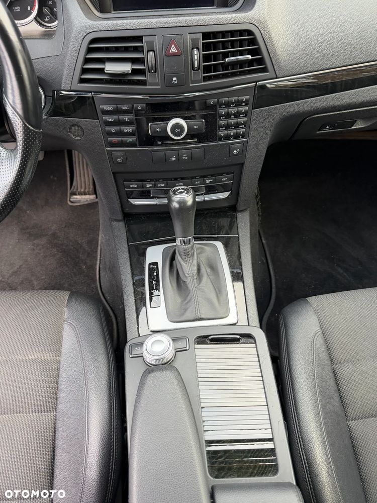 Mercedes-Benz Klasa E - 19