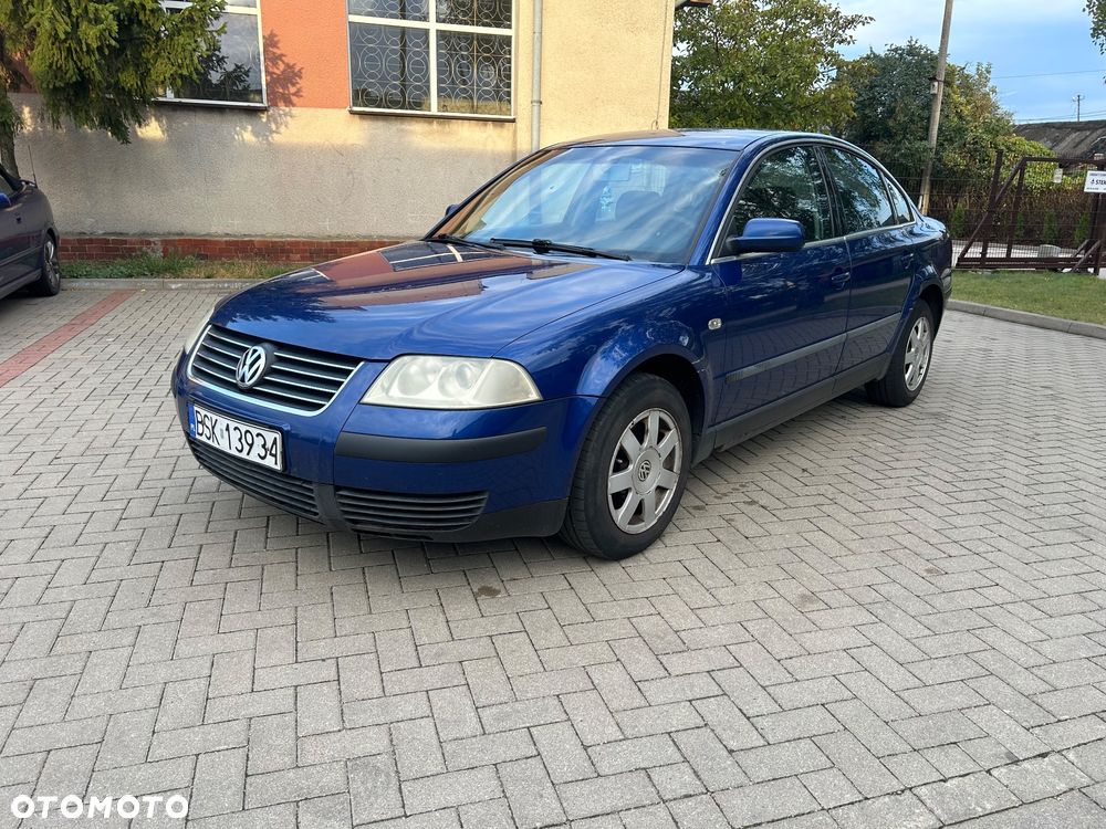Volkswagen Passat 1.9 TDI Comfortline - 2
