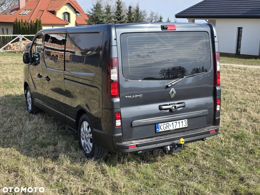 Renault Trafic Grand 2.0 dCi EDC - 22