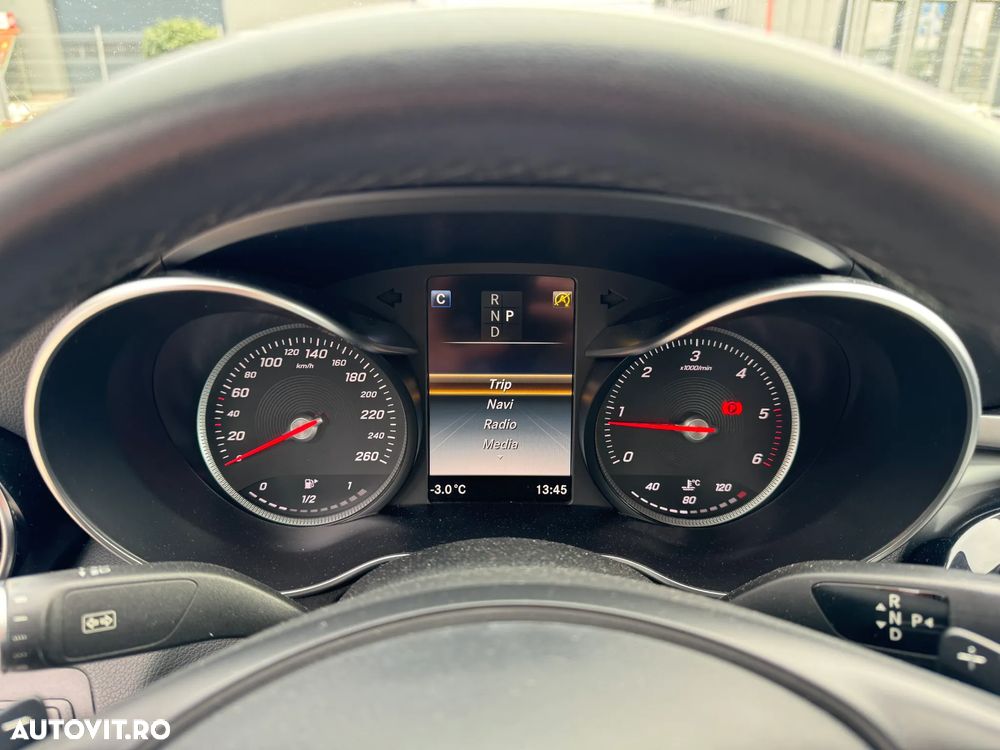 Mercedes-Benz C - 23