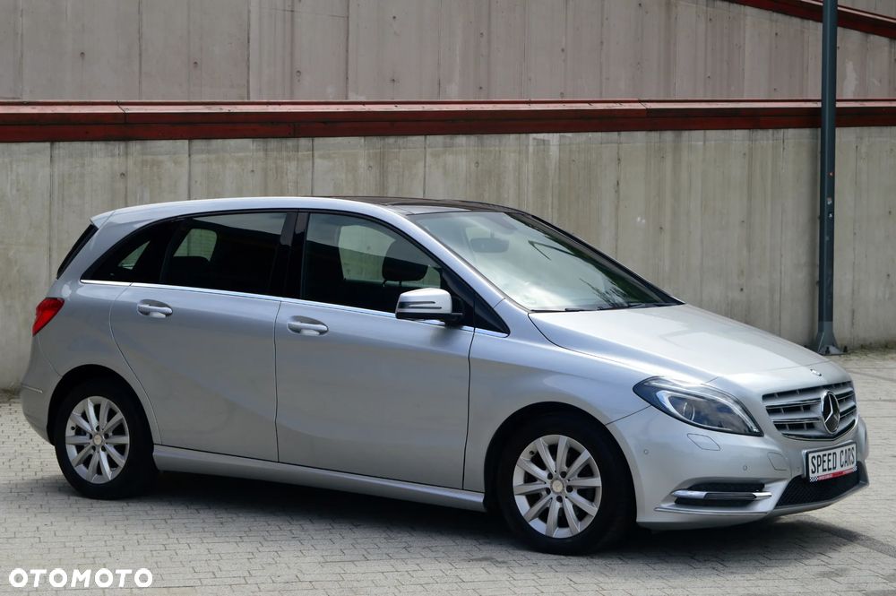 Mercedes-Benz Klasa B 180 CDI (BlueEFFICIENCY) - 3