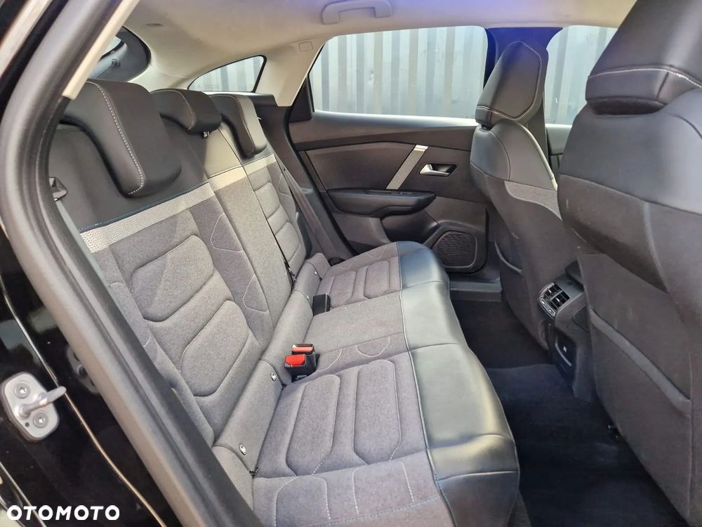 Citroën C4 PureTech 130 Stop&Start EAT8 FEEL PACK - 11