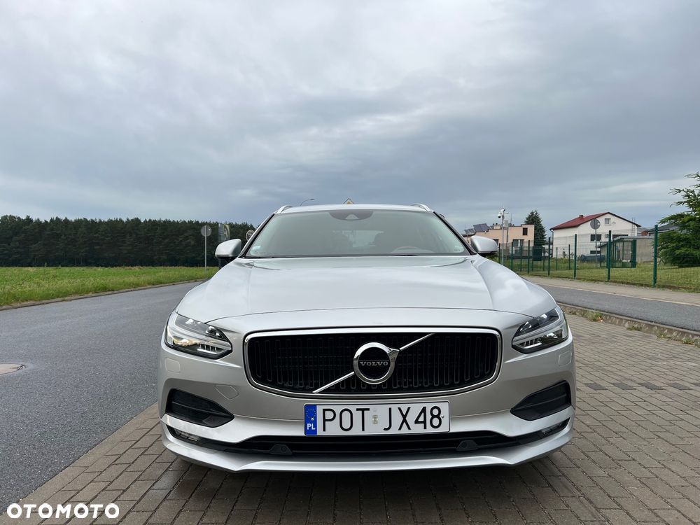 Volvo V90 D4 Momentum Pro - 9