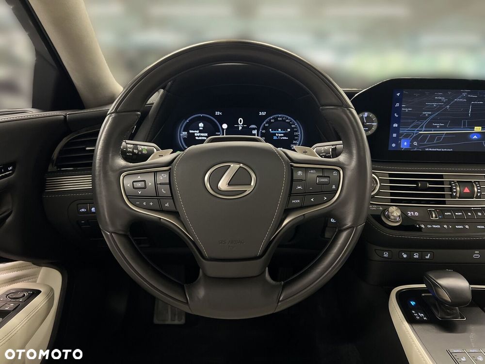 Lexus LS 500h Omotenashi AWD - 28