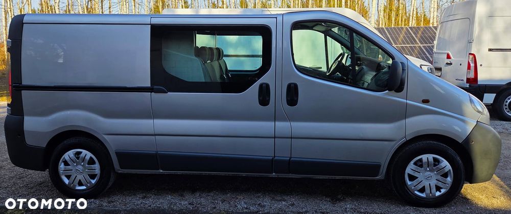 Renault Trafic Vivaro - 6