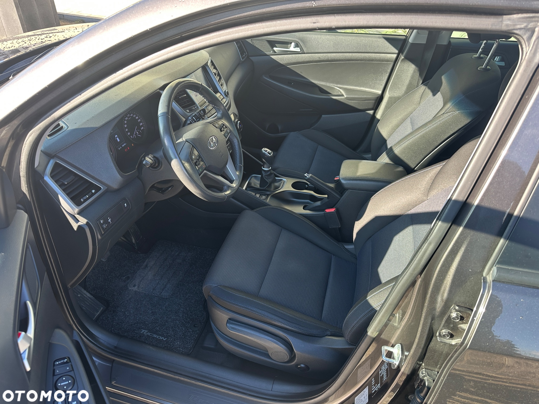 Hyundai Tucson 1.6 GDI BlueDrive Comfort 2WD - 14