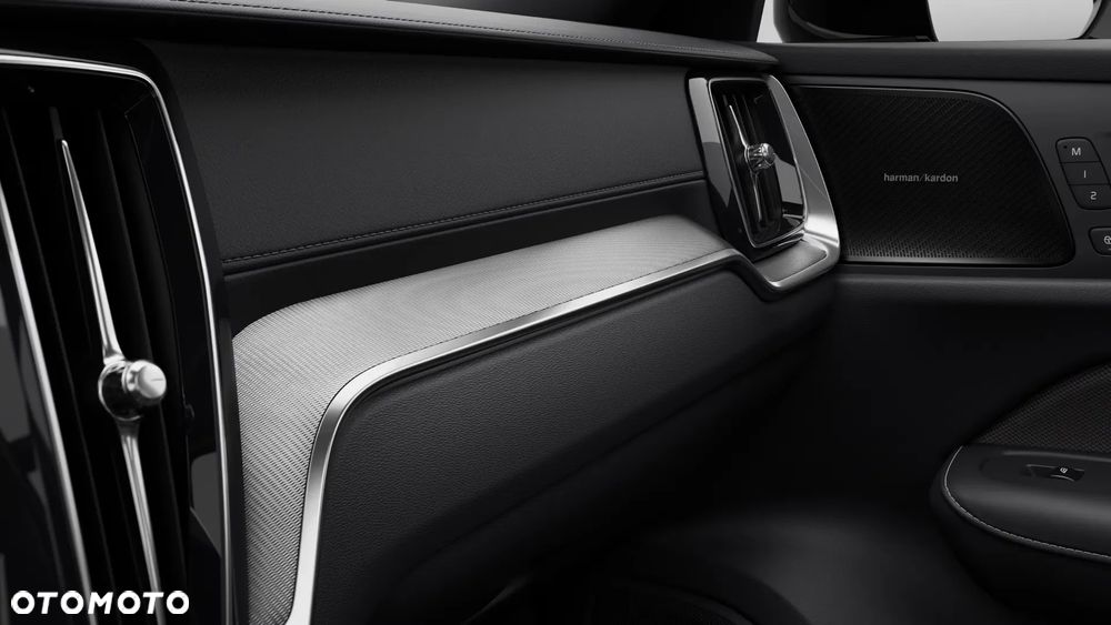 Volvo V60 B4 B Ultra Dark - 14