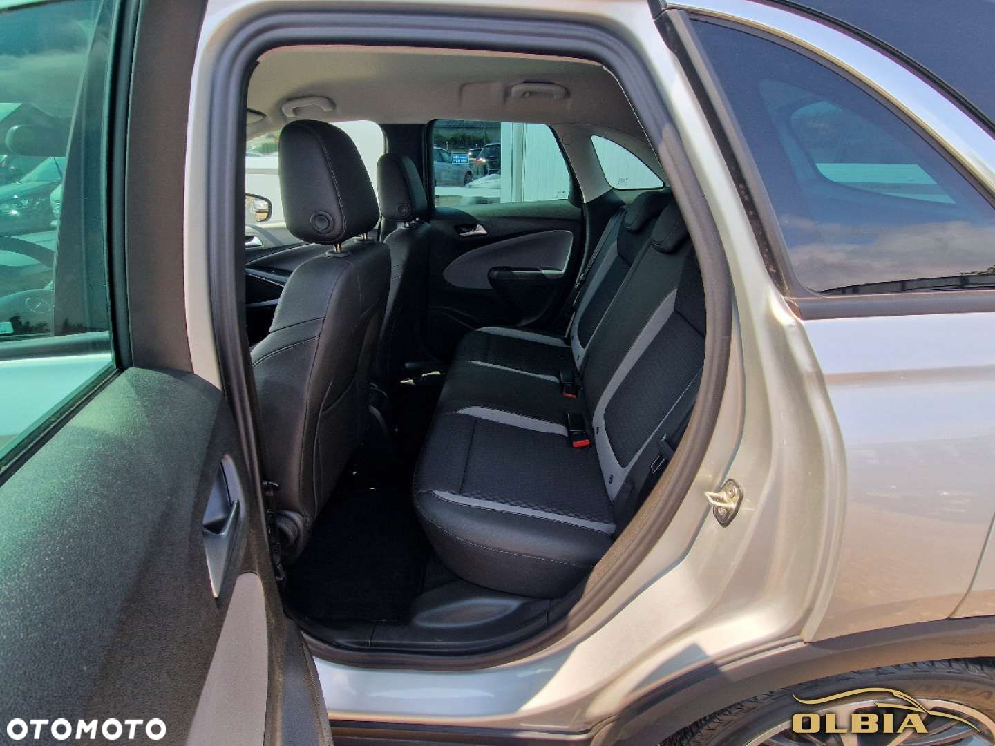 Opel Crossland X - 23